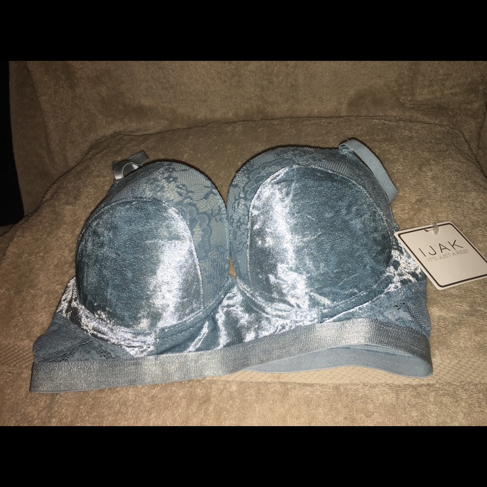 IJAK bra 34d